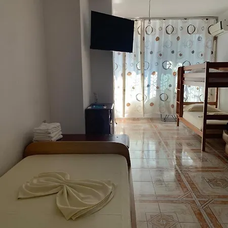 Cozy And Tranquil - 24h Self Check-in Tirana