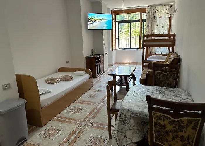 Cozy And Tranquil - Easy And Efficient Check-in Apartament